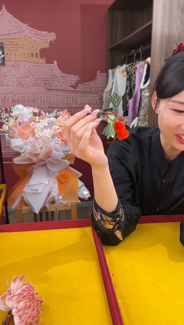 【闪购商品】刺绣非遗绒花（发饰）