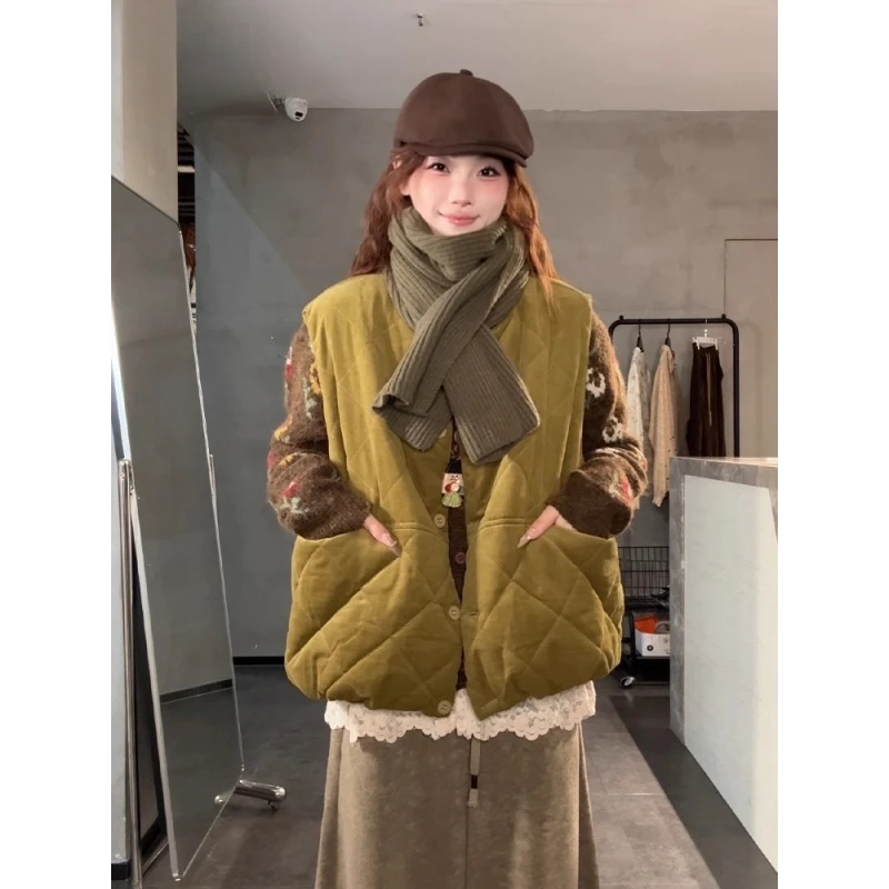 轻柔蓬松圆领棉服女2025年秋冬季新款小个子显瘦轻薄保暖马甲外套