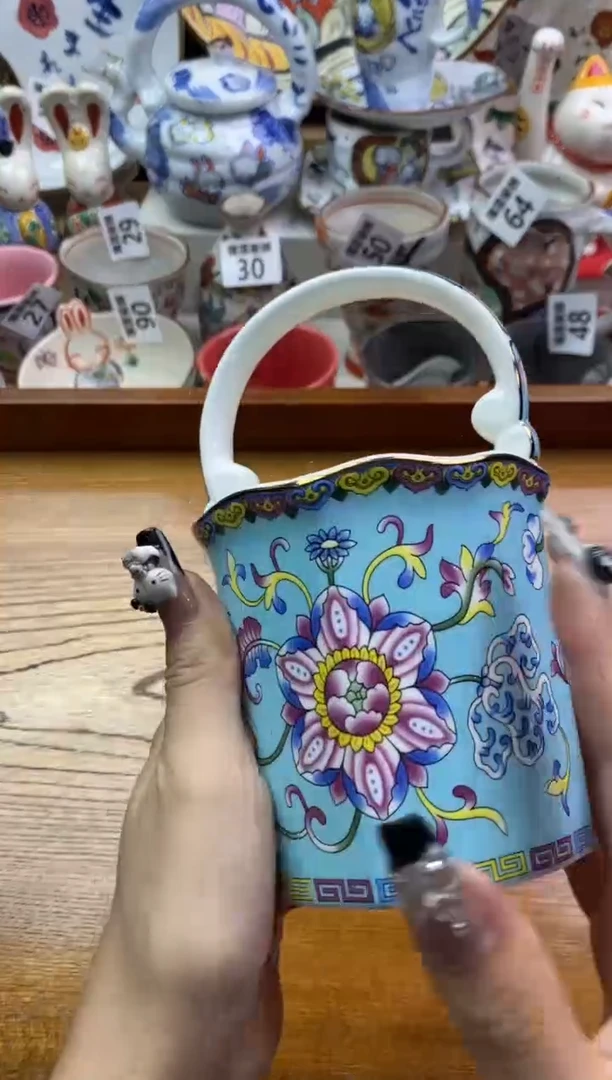 【闪购商品】瓷片隆莲瓷器欢迎大家