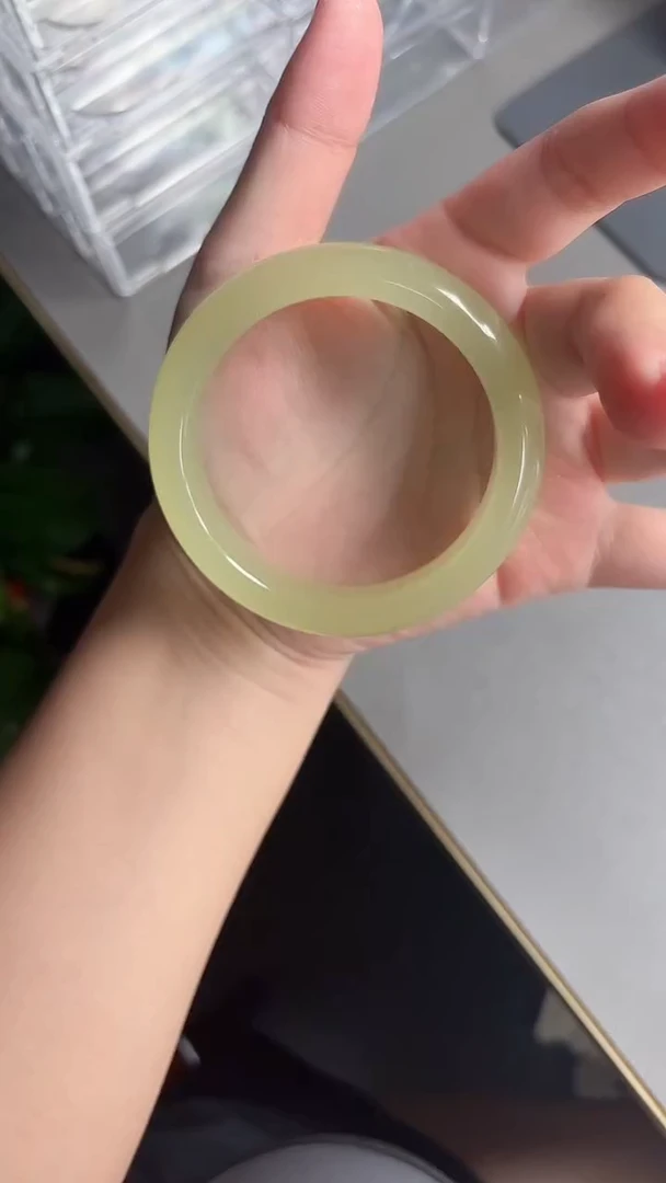 和田玉手镯未镶嵌26-5-56