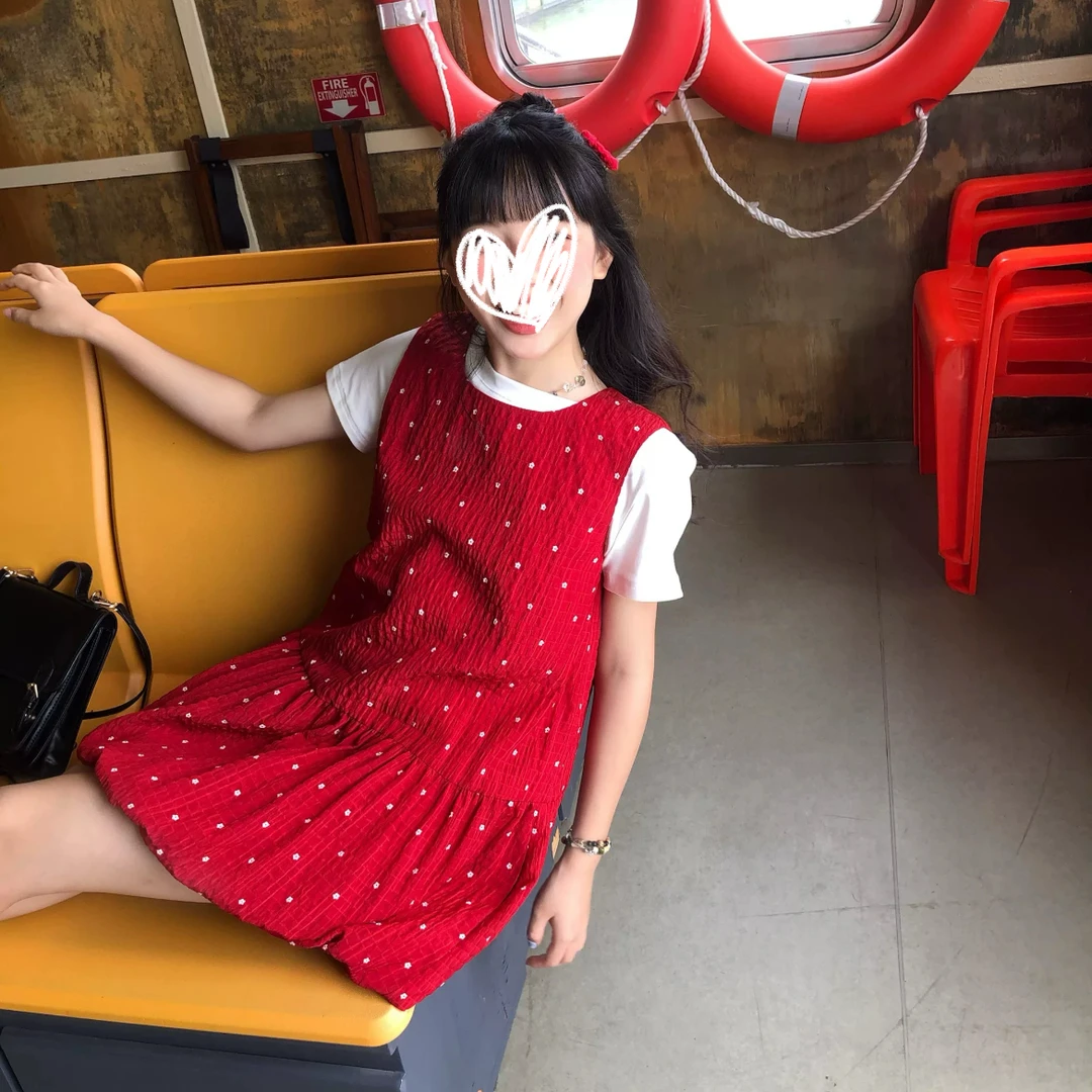 复古红色波点小清新可爱褶皱圆领气质甜辣少女背心连衣裙夏季