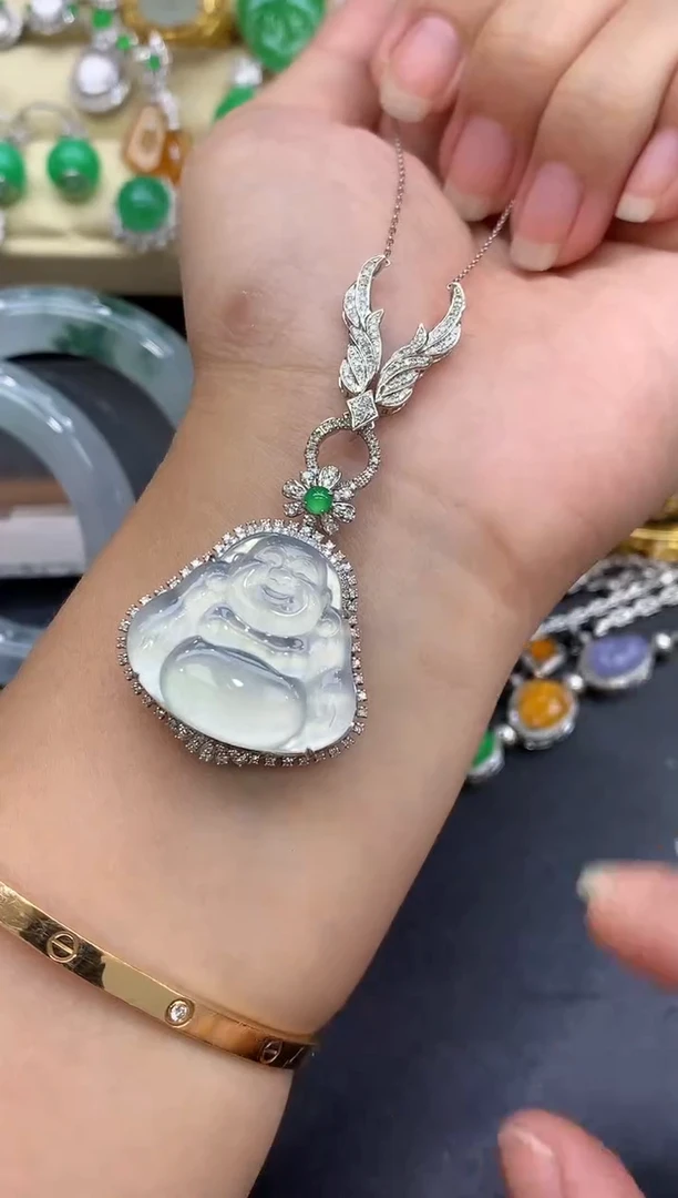 颈饰18K金镶嵌翡翠404-中国好珍宝