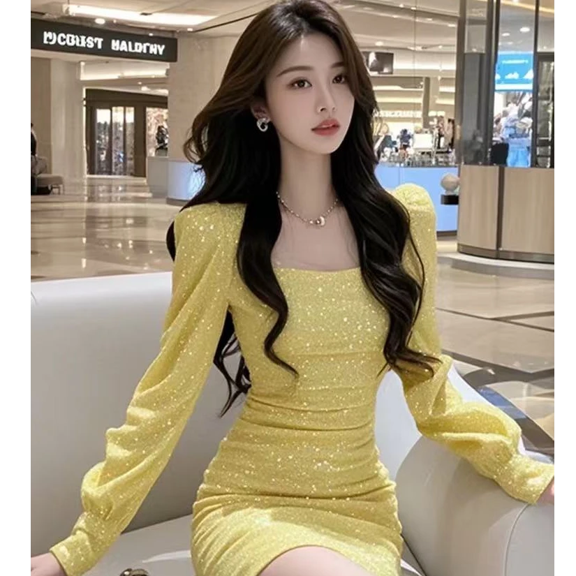 韩系时尚气质法式名媛风重工亮片设计黄色连衣裙女装秋季2024新款