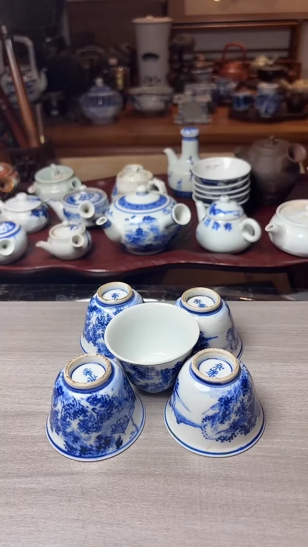 谢谢老板，回流产品有磨损正常，谨慎买！