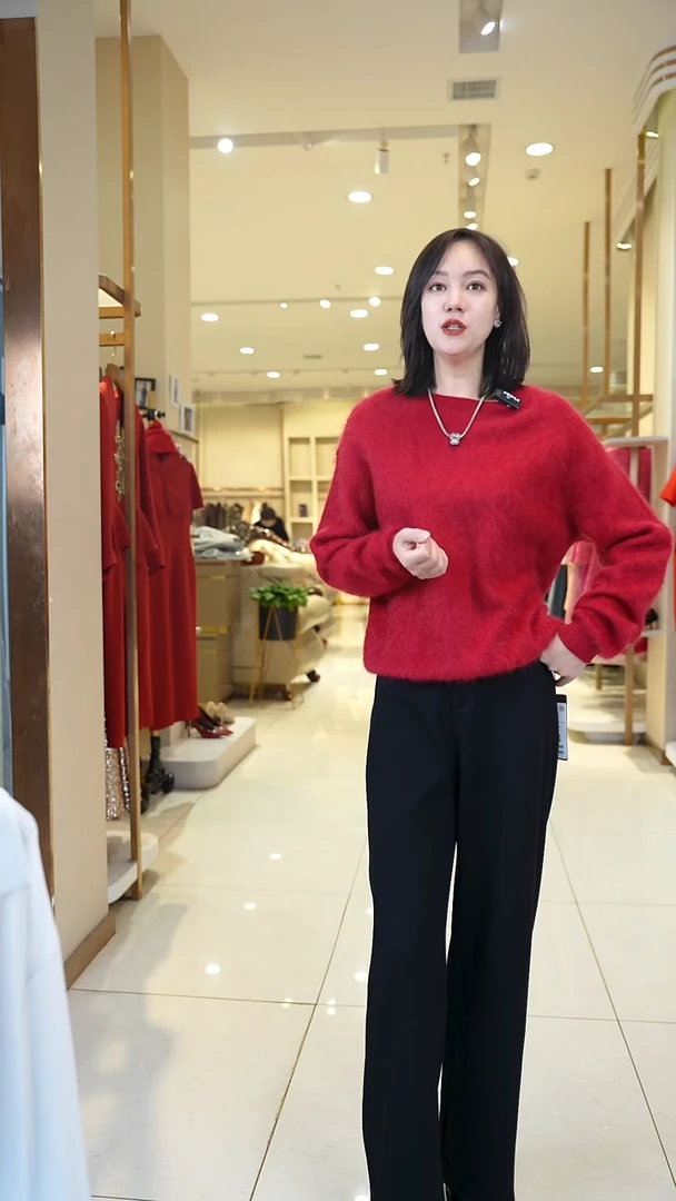 15小时山羊绒红色毛衫6折