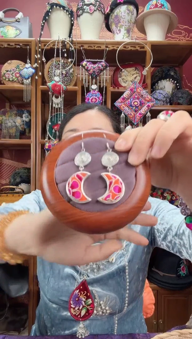 刺绣耳环148甜甜家