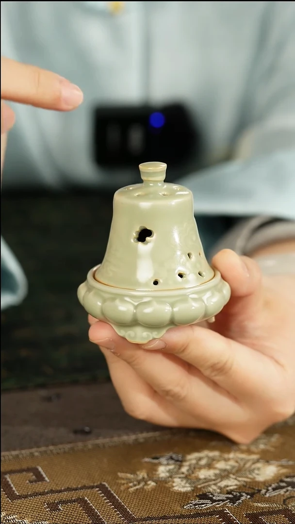 善窑厂汝窑粉青香炉