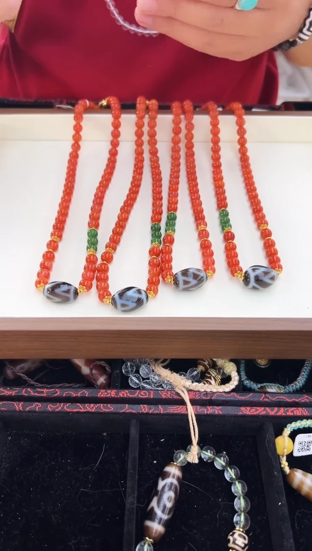 未镶嵌项链玛瑙/玉髓南红六眼项链