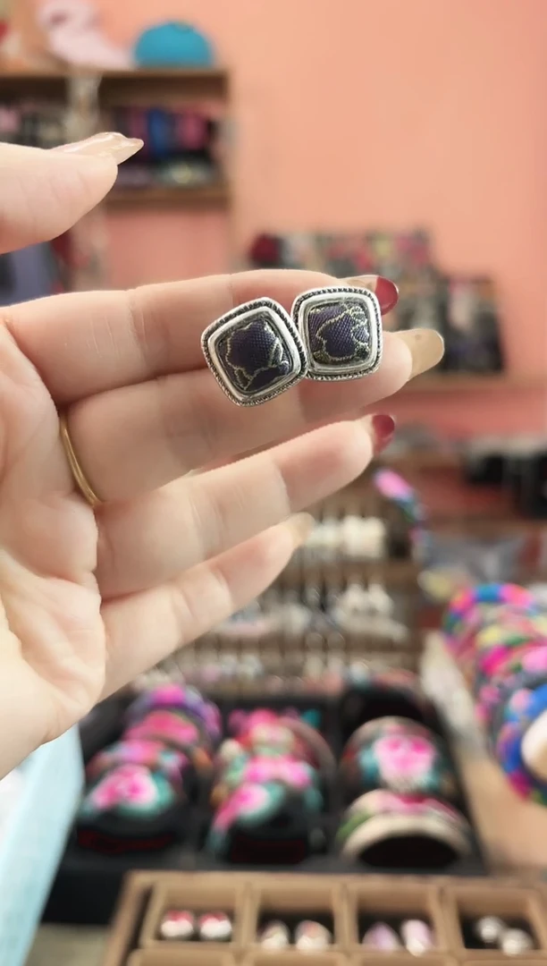 织绣艺枝独绣手工饰品8