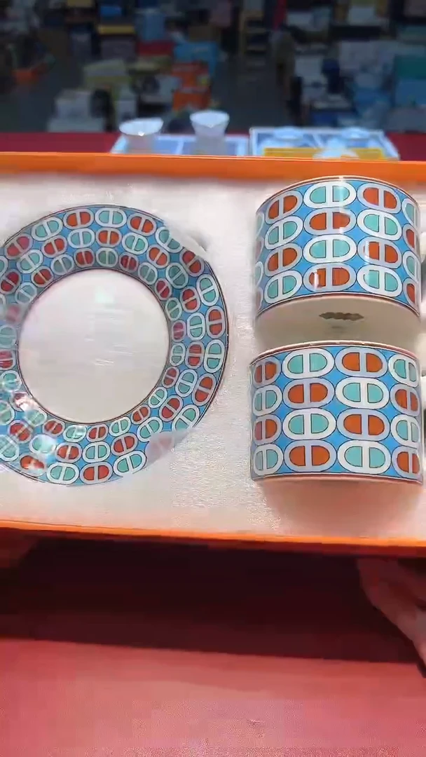 【闪购商品】瓷片锅碗瓢盆一件不剩