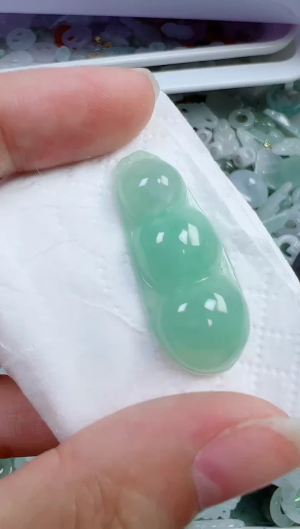 散珠翡翠424号链接，A货翡翠