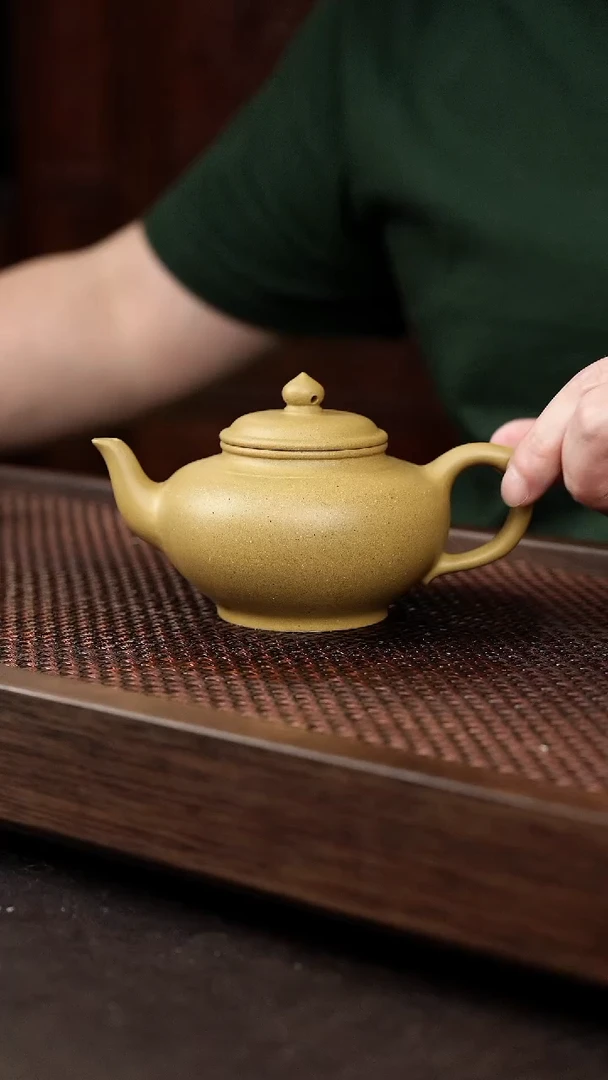 茶壶紫砂黄金段笑樱