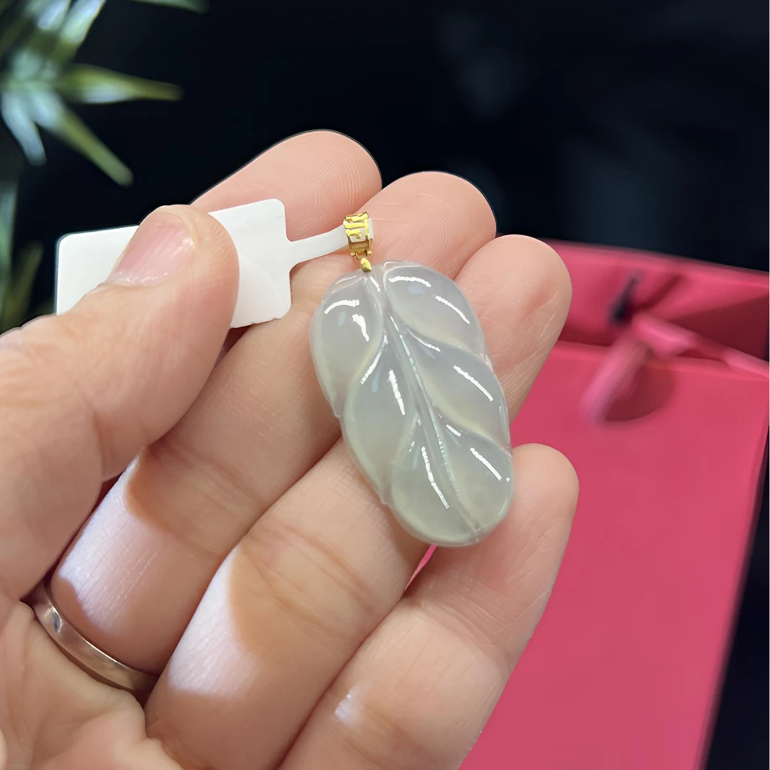 健丽缅甸翡翠A货冰种叶子18K金扣头镶嵌女士款晴底色晶莹剔透3925