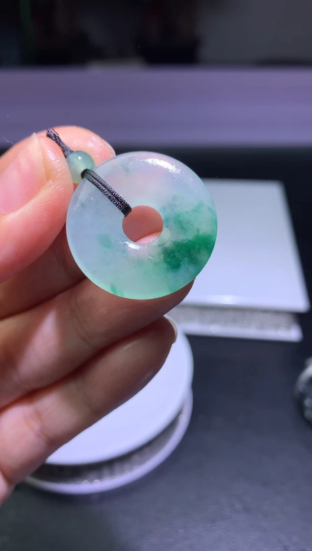 定制翡翠未镶嵌毛货