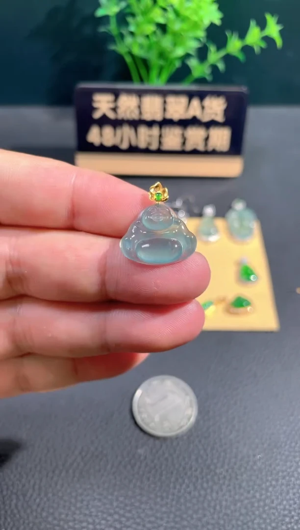 【闪购商品】翡翠颈饰18K金镶嵌翡翠