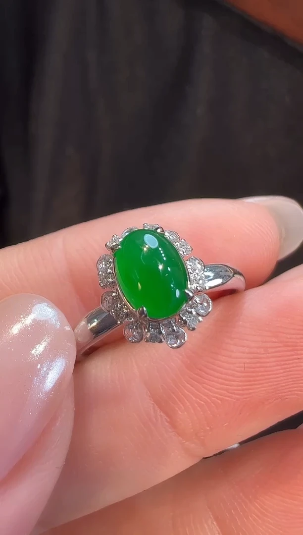 18K金镶嵌戒指翡翠AL6戒指