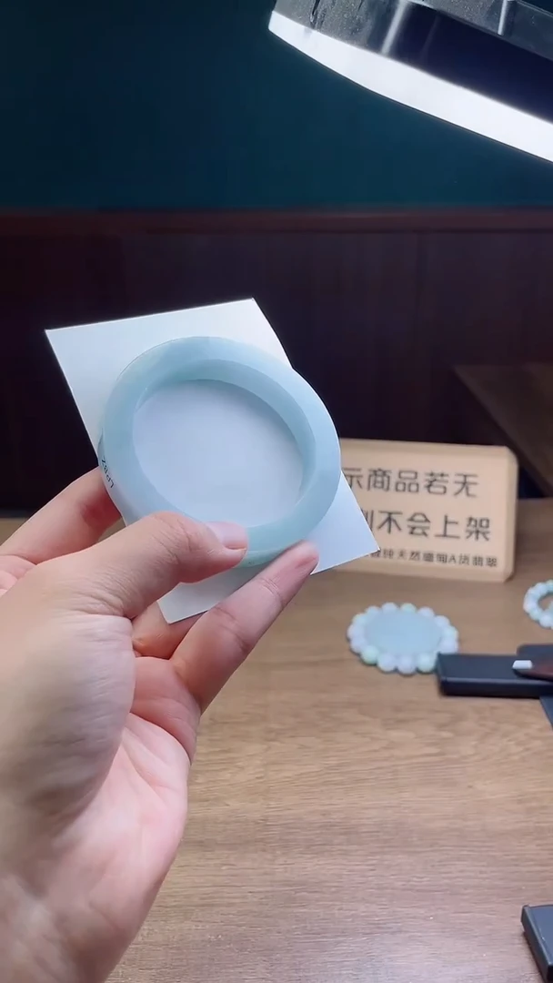 定制翡翠手镯未镶嵌定制