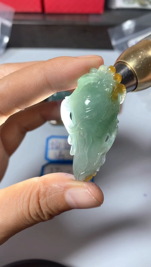 翡翠未镶嵌颈饰翡翠挂件吊坠-149