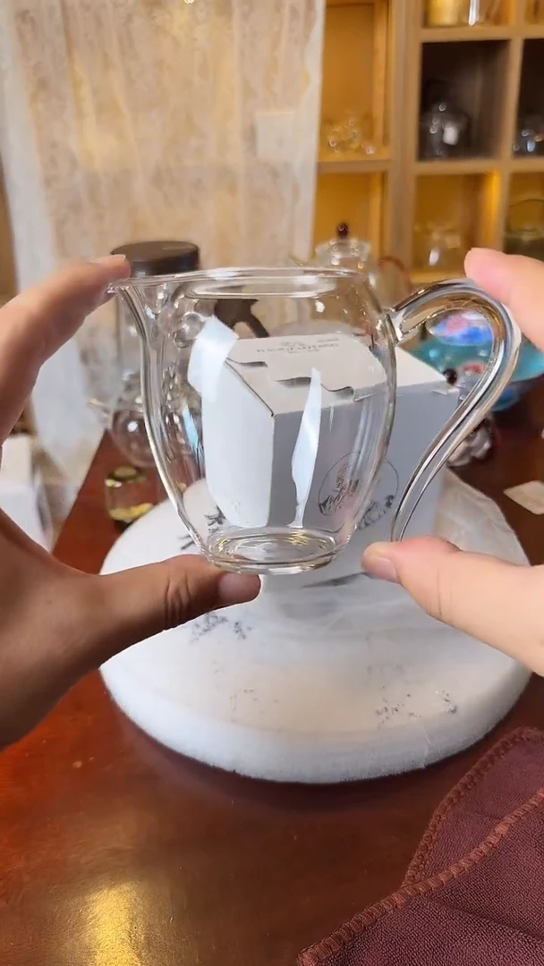 透明玲珑，。。。。。。。