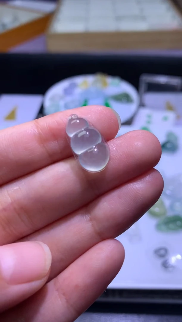 未镶嵌定制翡翠毛货