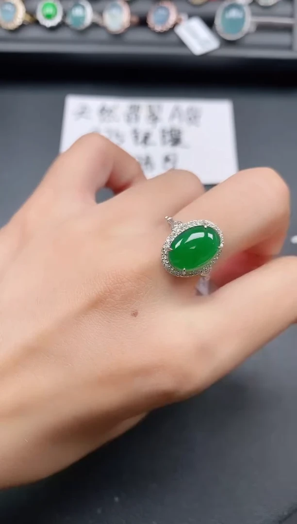 银S925镶嵌戒指翡翠1111