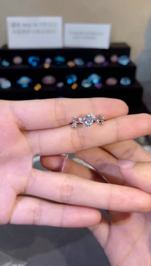 银S925镶嵌戒圈海蓝宝石天然宝石