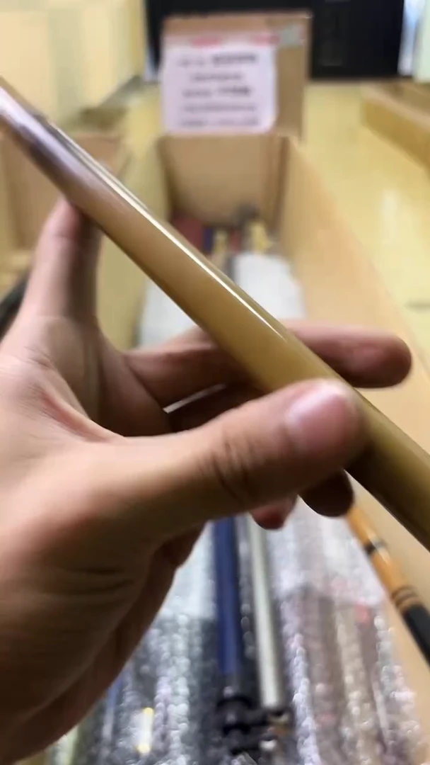 王*强鱼竿 孤品 微瑕 顺丰加10元