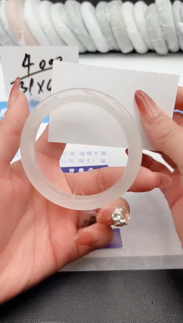 【闪购商品】石英质玉手镯未镶嵌z41-B-60 61