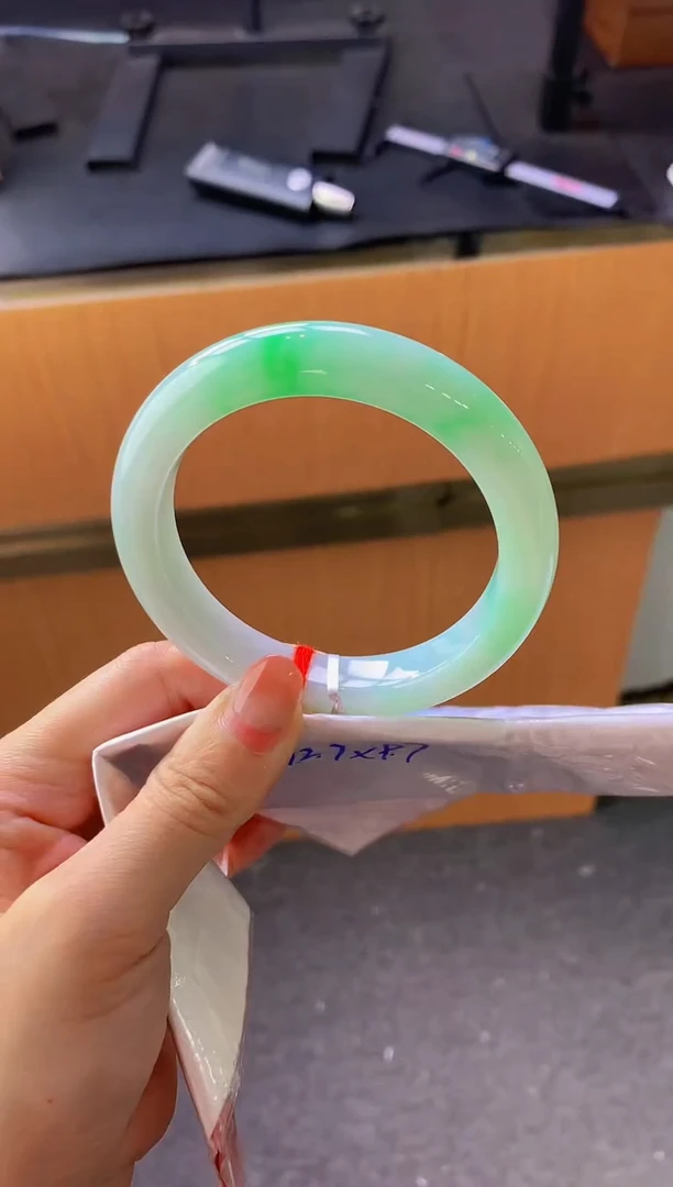 未镶嵌手镯翡翠-C988 圈口60 全款8.5万 定金2万