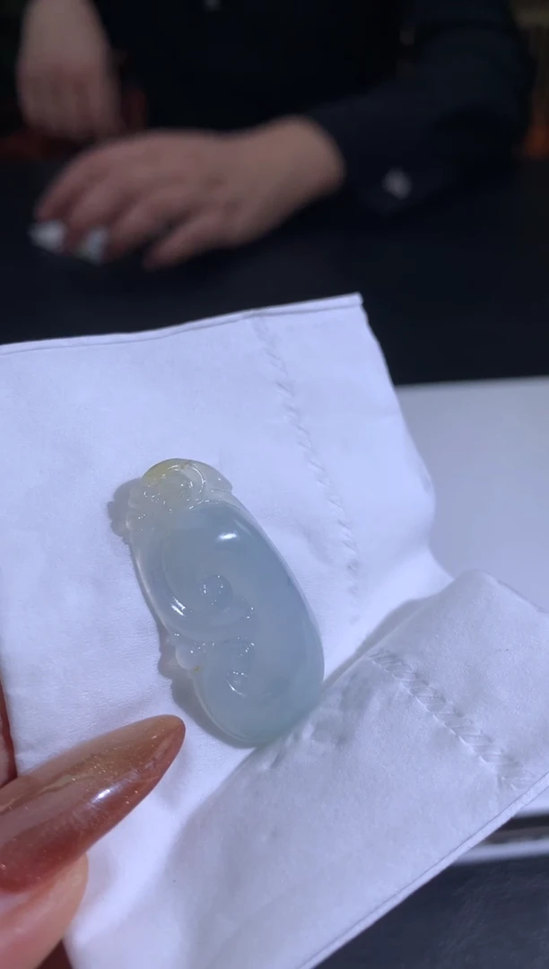 未镶嵌定制翡翠炸****子翡翠