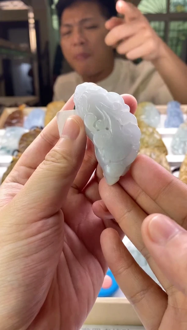 翡翠未镶嵌颈饰天然翡翠