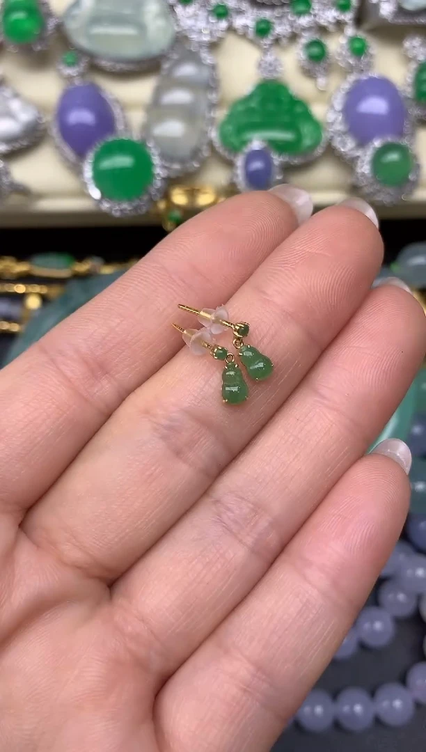 翡翠18K金镶嵌耳饰132-雪姐翡翠天天见