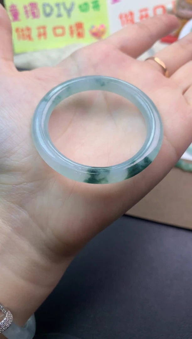 未镶嵌定制翡翠毛货