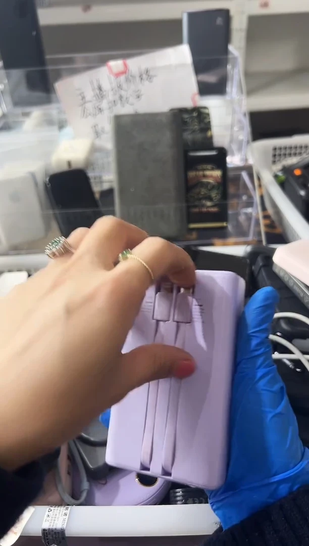 1m来*精品数码数据线 以直播间展示为主
