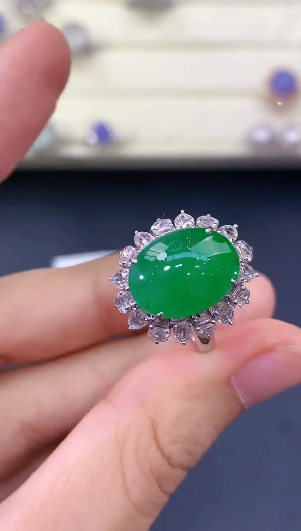 翡翠戒指18K金镶嵌B191