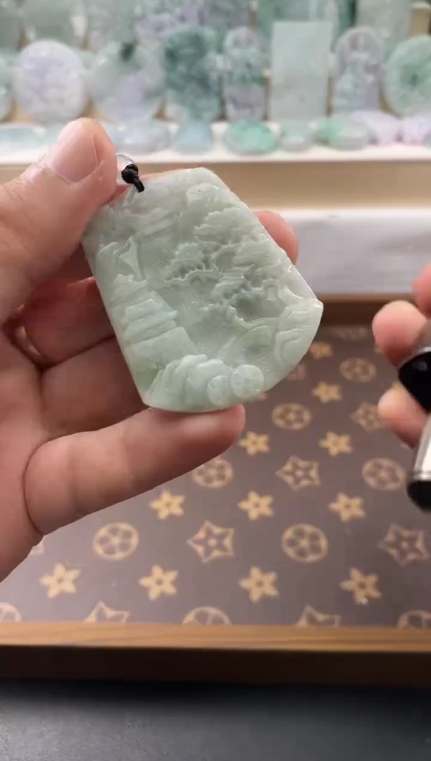 颈饰未镶嵌翡翠....10/10/.80