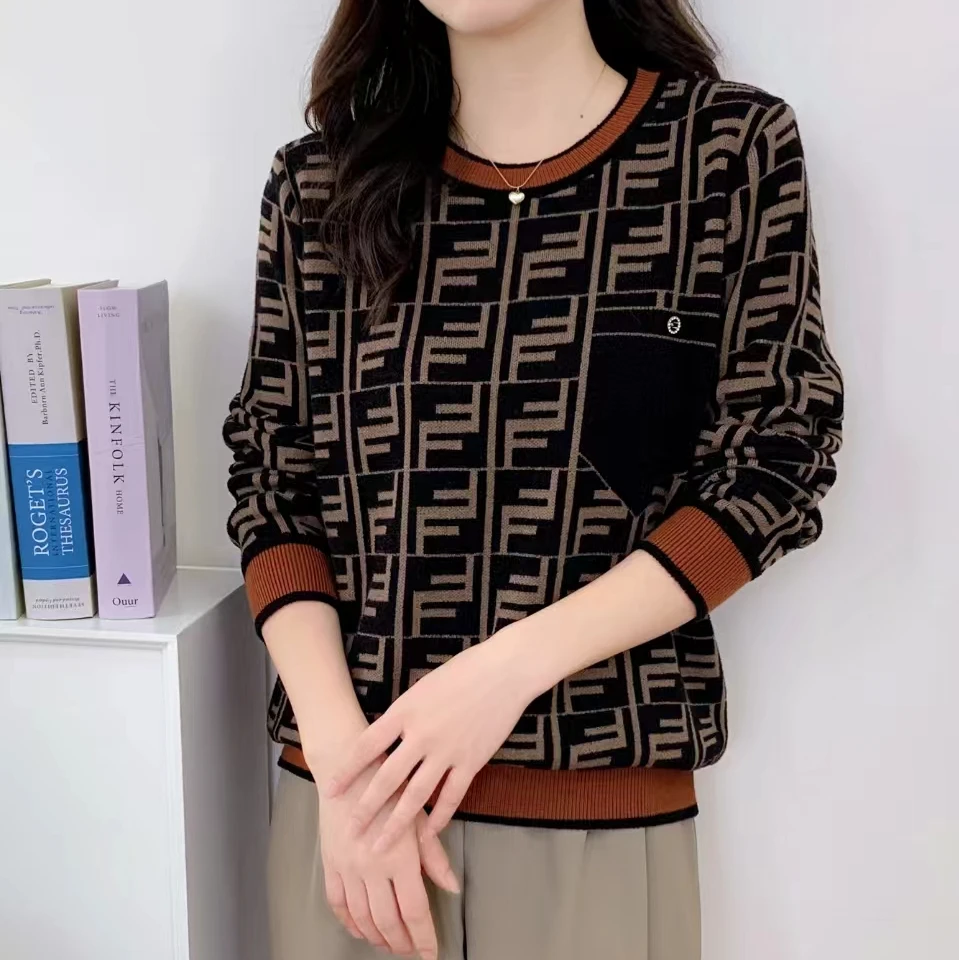 花花/3835-字母提花冬季亲肤保暖毛衣针织打底衫