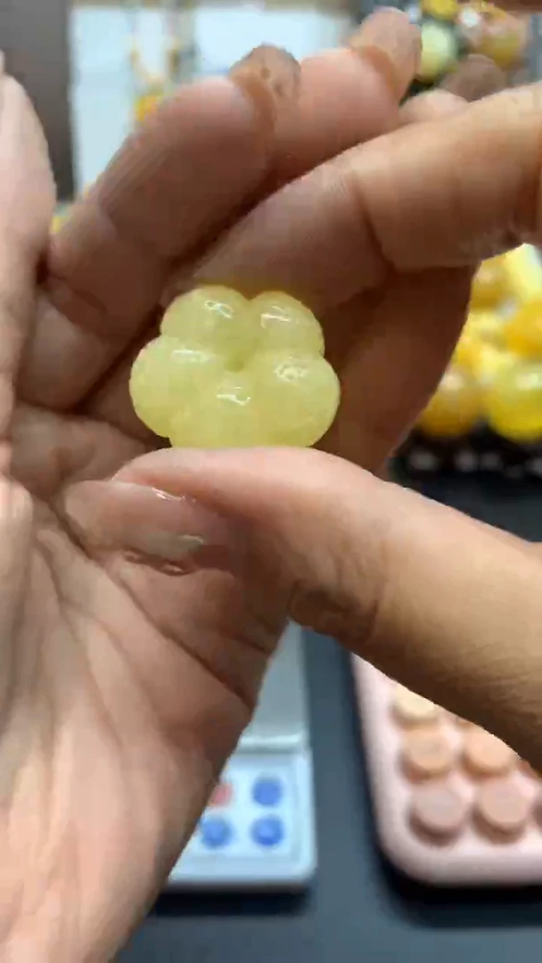 【闪购商品】琥珀珠宝奇石未镶嵌444