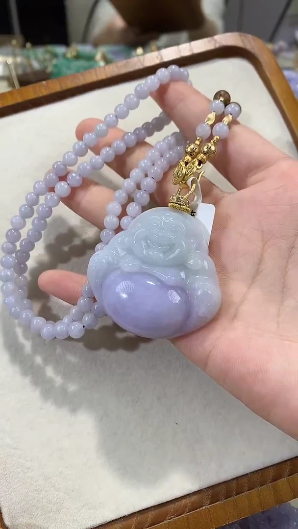 颈饰未镶嵌翡翠吊坠