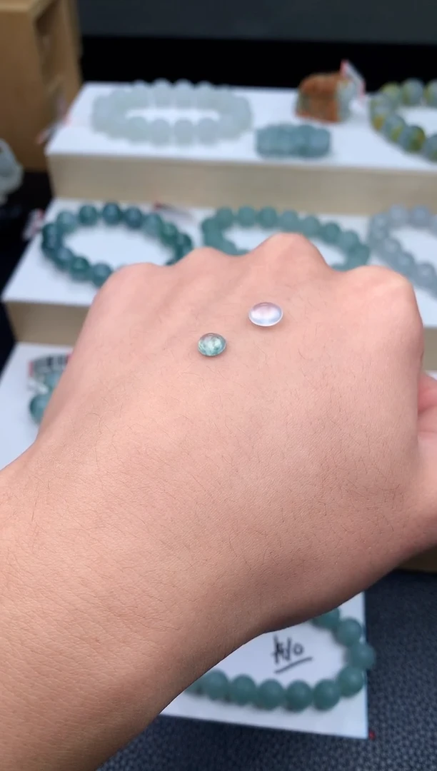 未镶嵌定制翡翠涛**帅蛋面