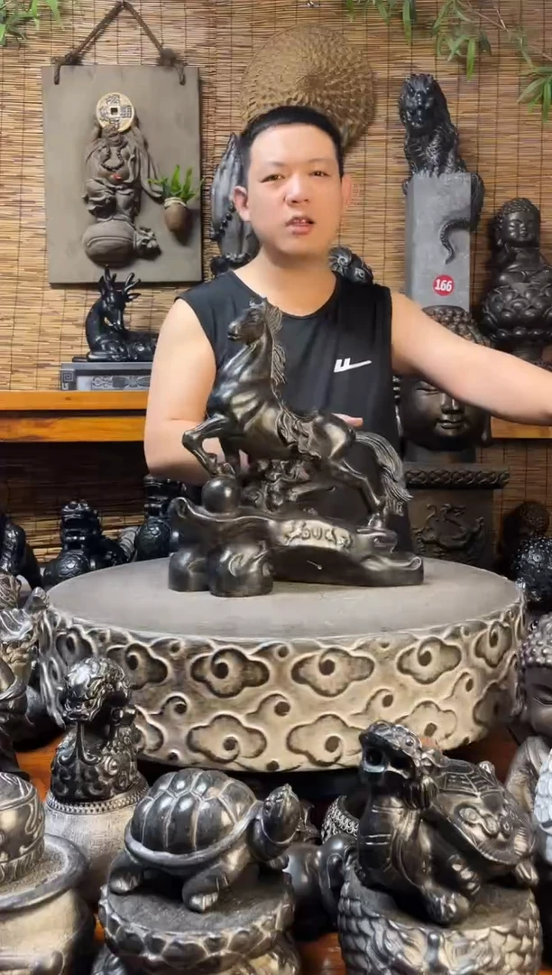 石材35马到功成天然青石雕刻