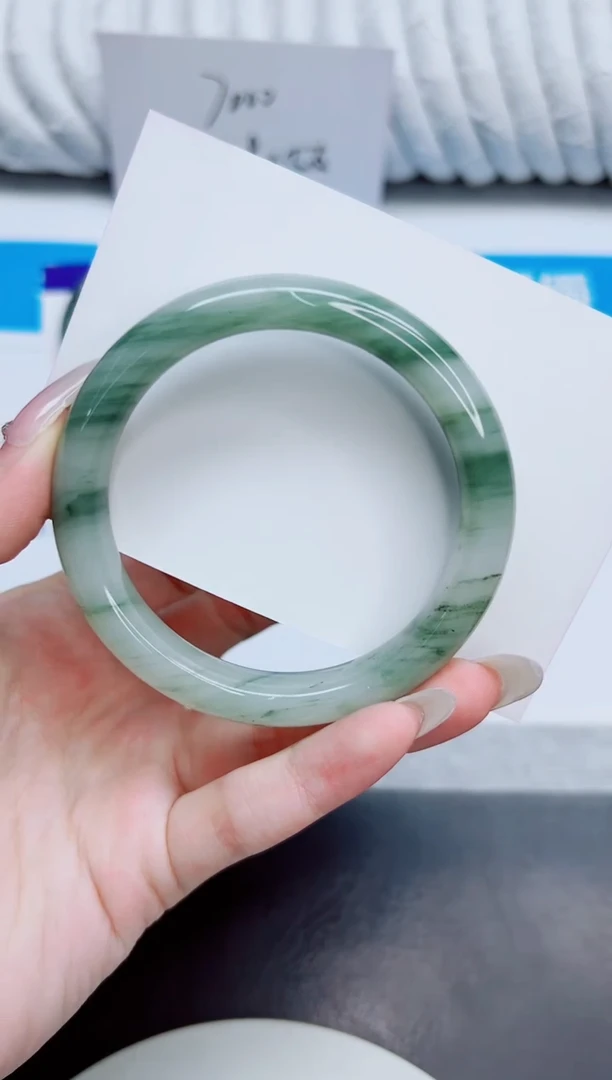 未镶嵌手镯石英质玉113/58