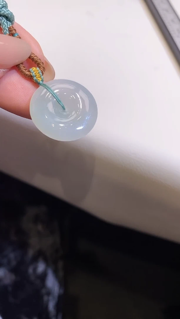 吊坠(不含链)未镶嵌翡翠平安扣