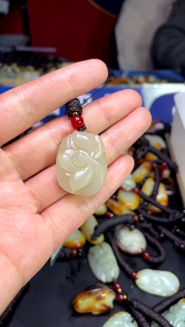 【闪购商品】和田玉颈饰未镶嵌213