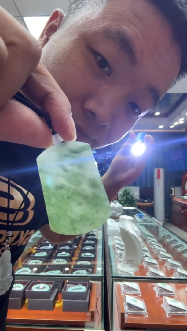 未镶嵌挂件翡翠A货翡翠多样性孤品