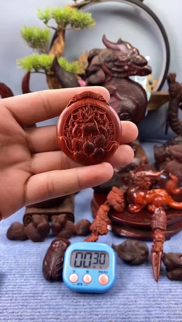 檀香紫檀（小叶紫檀）?**鱼鹿牌