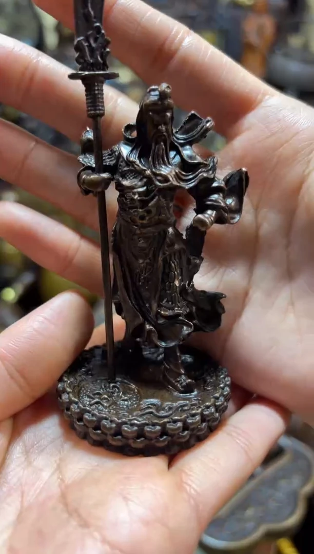 实体店不干了.清货.捡大漏.大件.小件.高货.全部清.