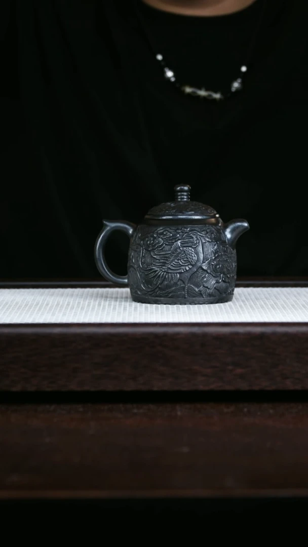 茶壶紫砂石黄秦权240cc