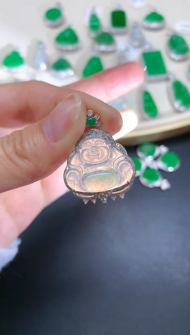 【闪购商品】翡翠吊坠(不含链)18K金镶嵌A16|3980