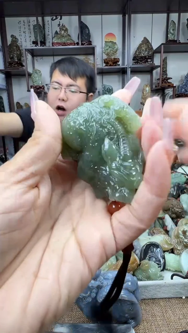 未镶嵌和田玉把件1